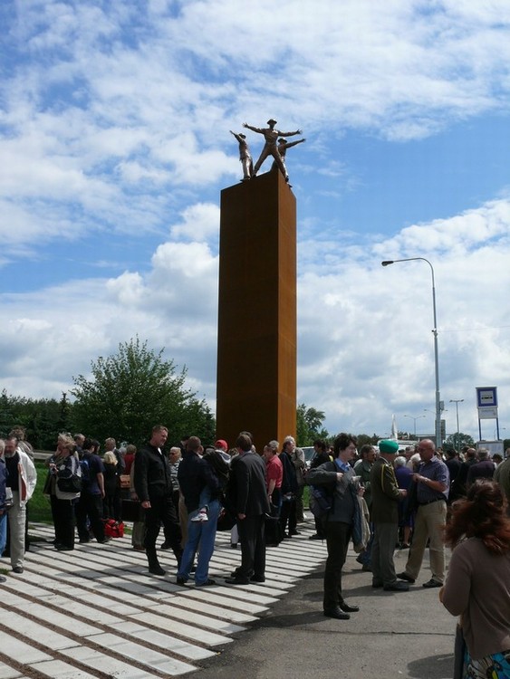 Odhaleni pomniku, 2009-05-27 foto ing. A. Kourimsky (61).jpg